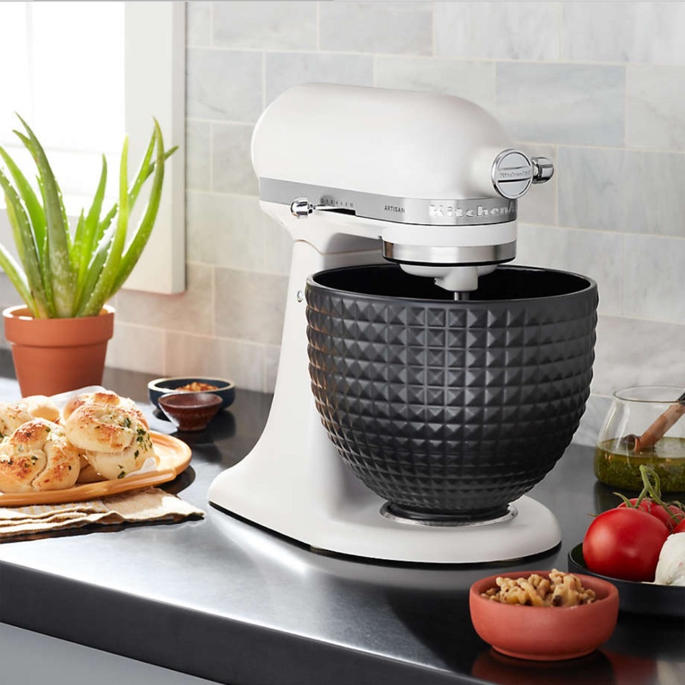 NEW KitchenAid Bowl Stand Mixer Matte Black Studded 5-Quart Ceramic Mixing Bowl